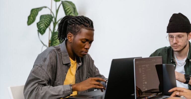 tecnologia blockchain confiável — Blockchain Technology: Ensuring Trust in Transactions